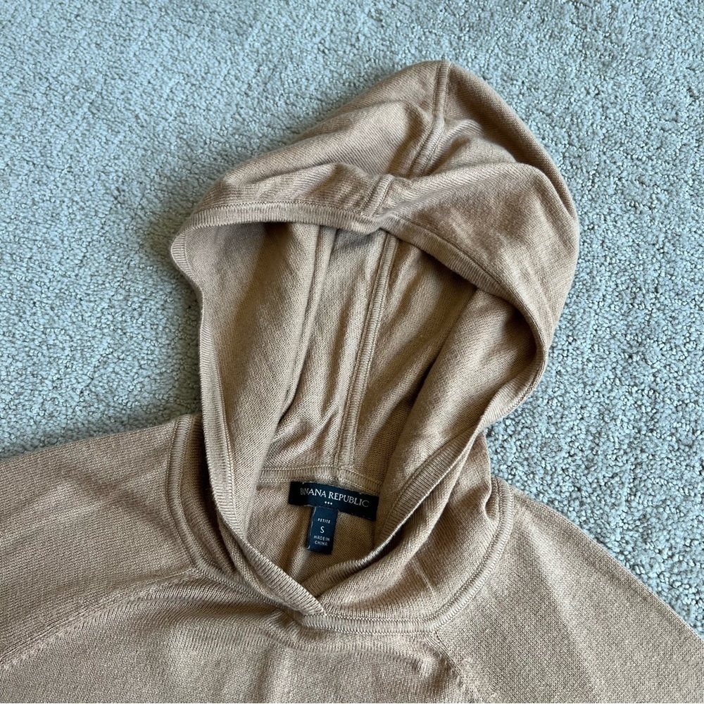 Banana Republic Women’s Hoodie & Joggers Matching Sweatsuit Set - Picture 6 of 8
